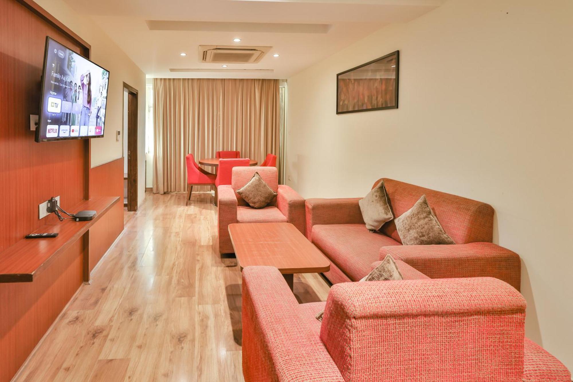 Hotel Cama Mohali Bagian luar foto