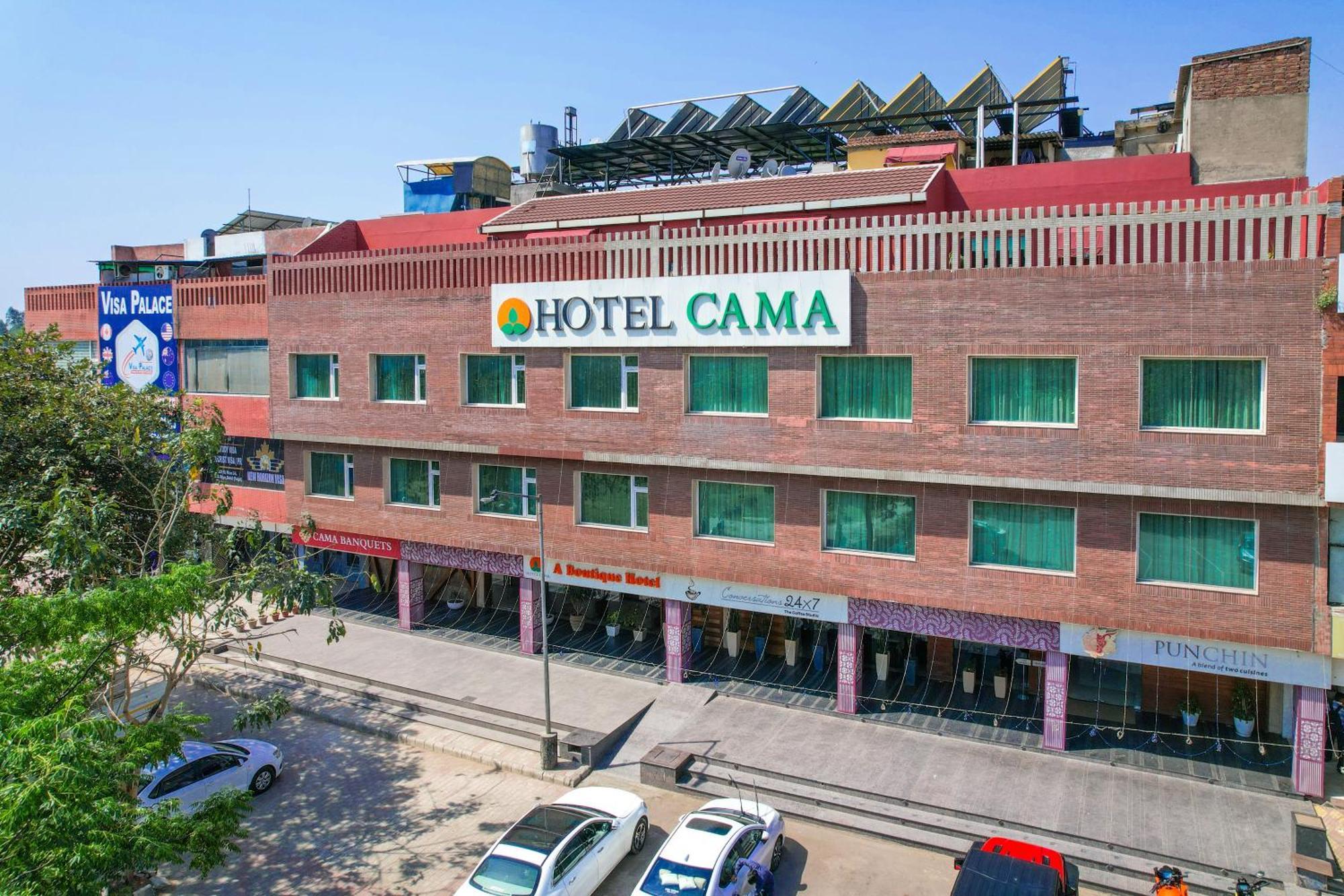 Hotel Cama Mohali Bagian luar foto